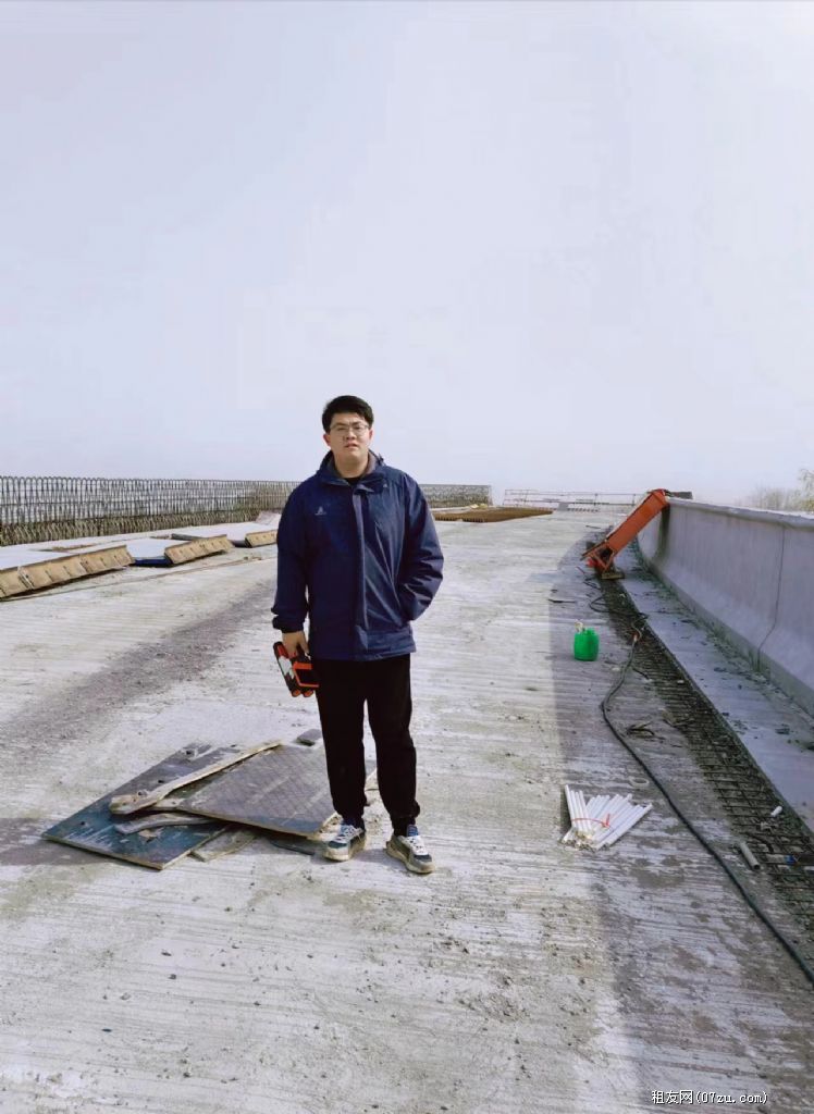 ����������γ���Ů��