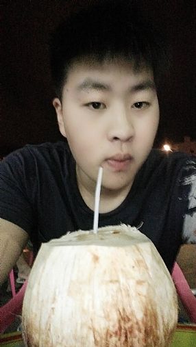麣