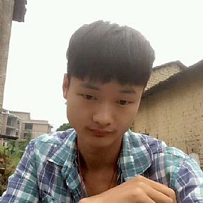 ʩ