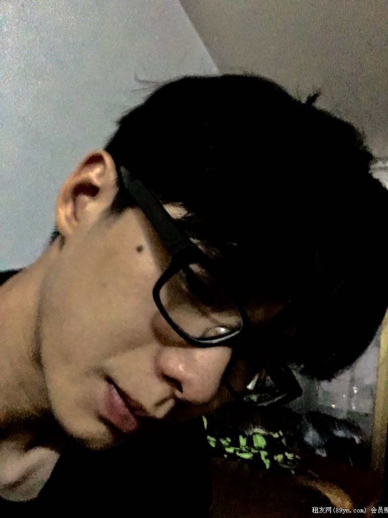 ڳ