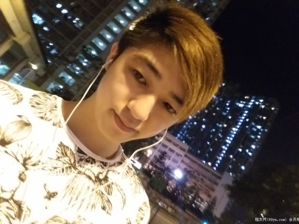 ۳Ryan