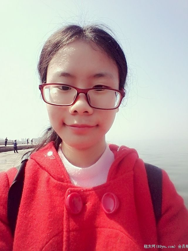 Ů~
